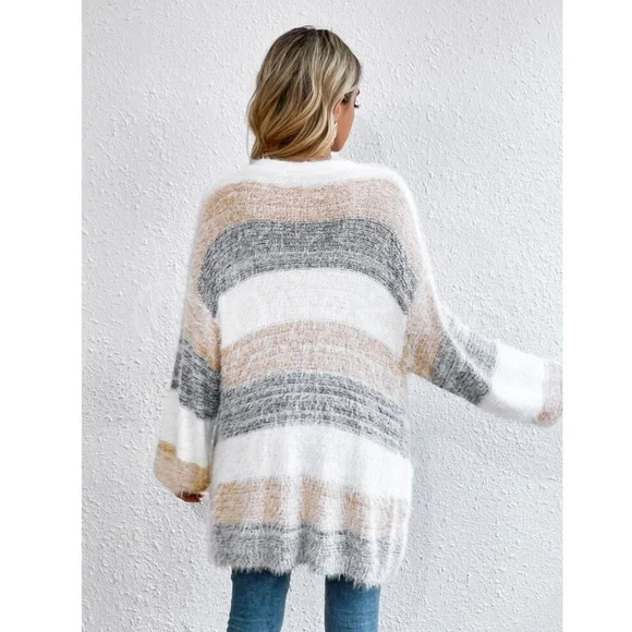 Fuzzy Open Cardigan Colorblock Stripes Grey White Tan Long Sleeve w/ Pockets - Picture 5 of 7